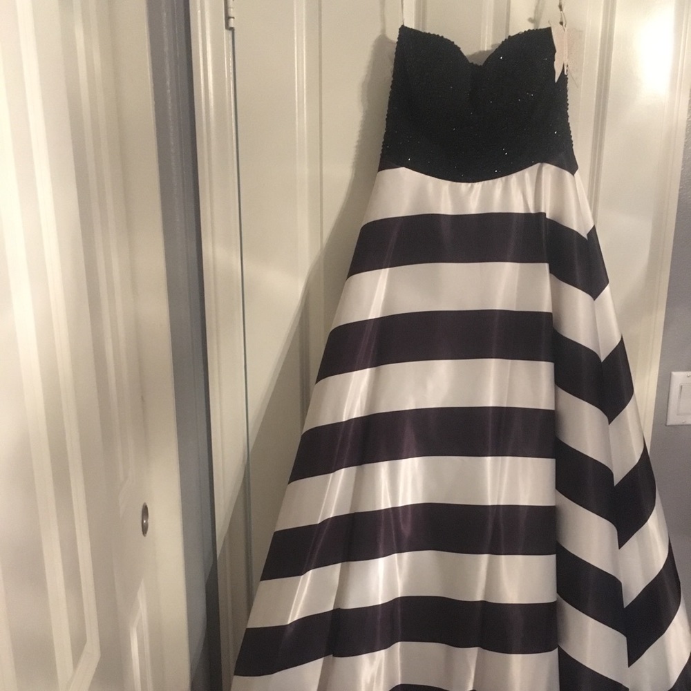 Black and White Jeweled A-Line Dress